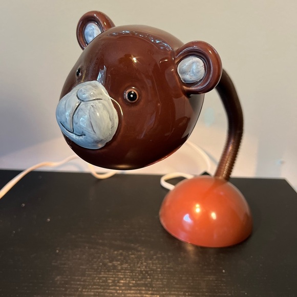 Vintage Bear Head Desk Lamp – Ceramic Animal Light with Flexible Neck, 17” Long - Picture 10 of 10